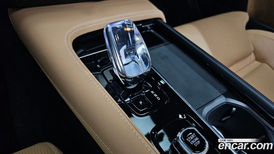 Volvo S90 2024 из KR, фото 9
