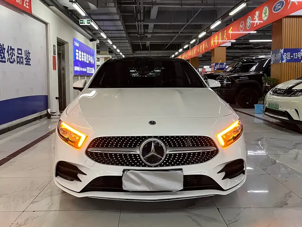 Mercedes-Benz A-Class — фото 1