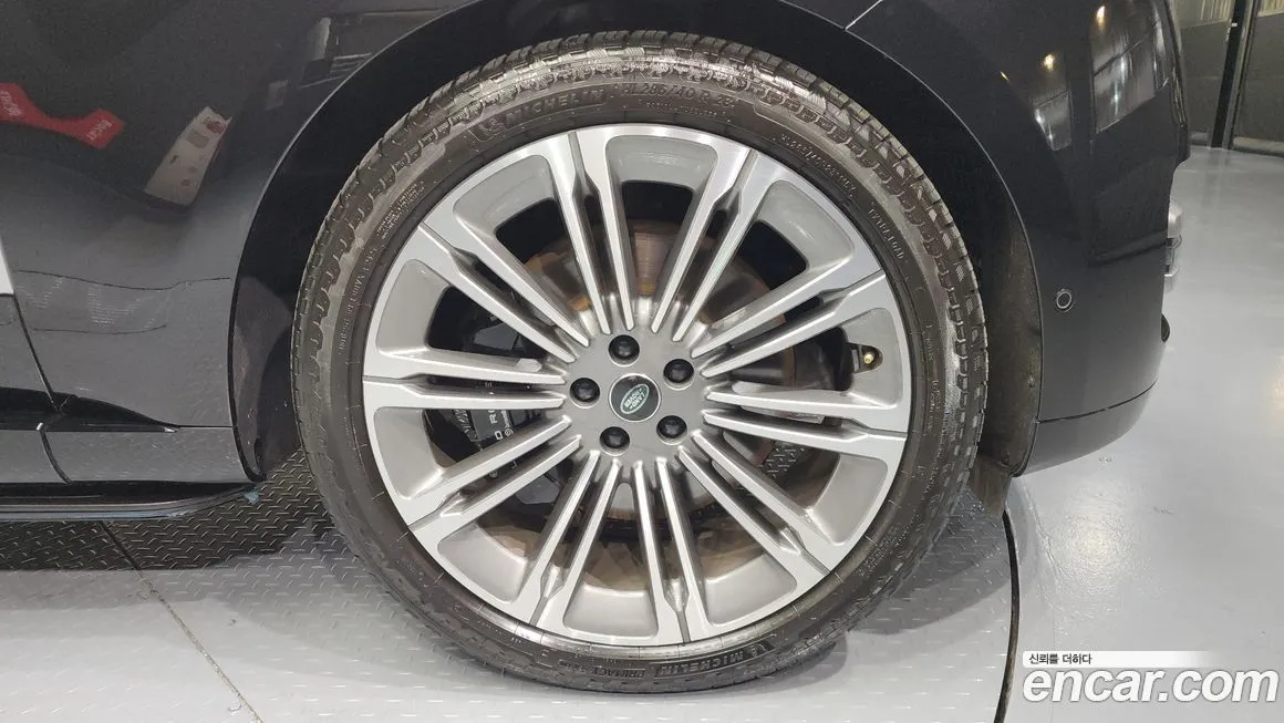 Land Rover Range Rover 2025 из KR, фото 7