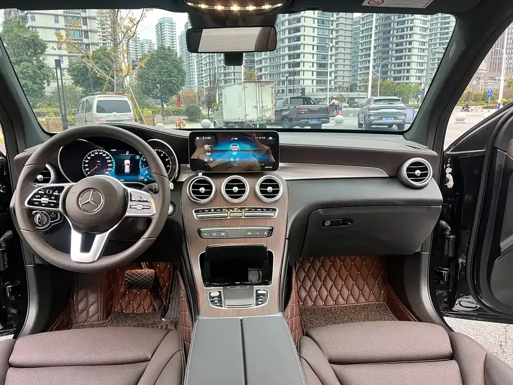 Mercedes-Benz GLC 2022 из CN, фото 8