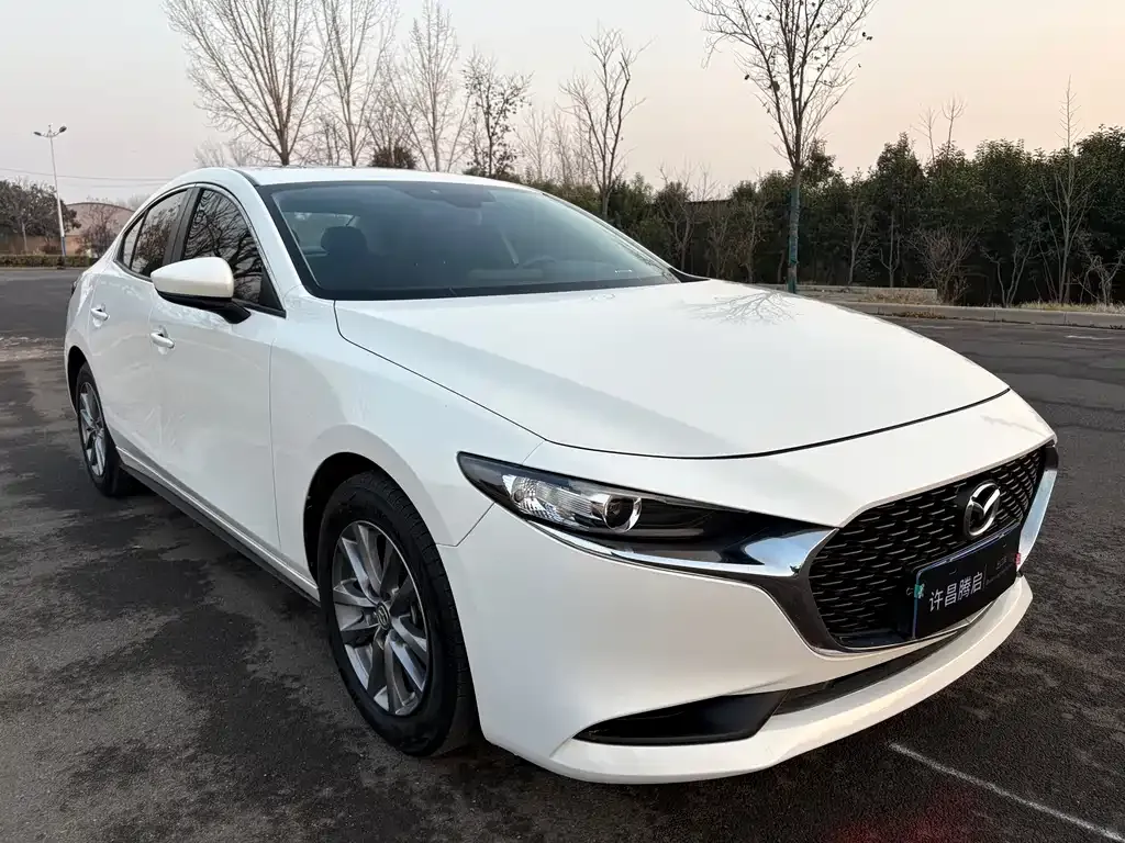 Mazda 3 Axela 2022 из CN, фото 3