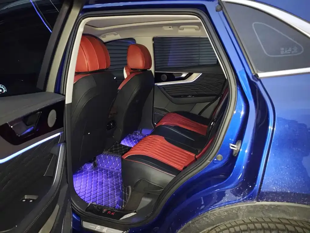 Hongqi HS5 2023 из CN, фото 8