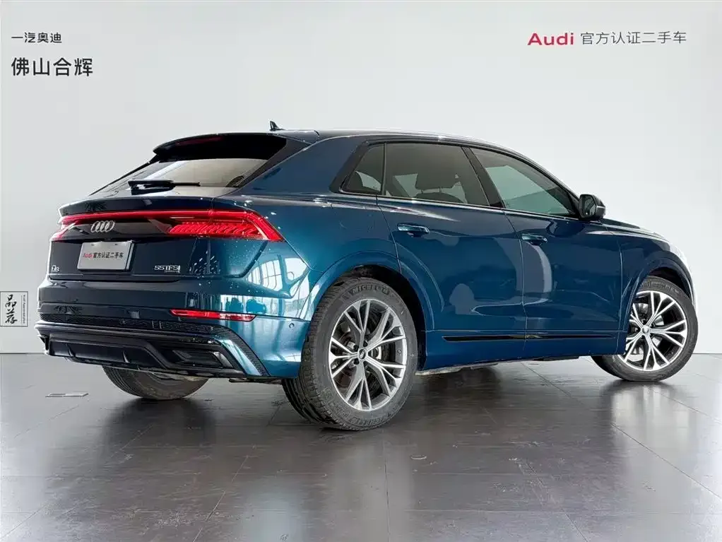 Audi Q8 2022 из CN, фото 3