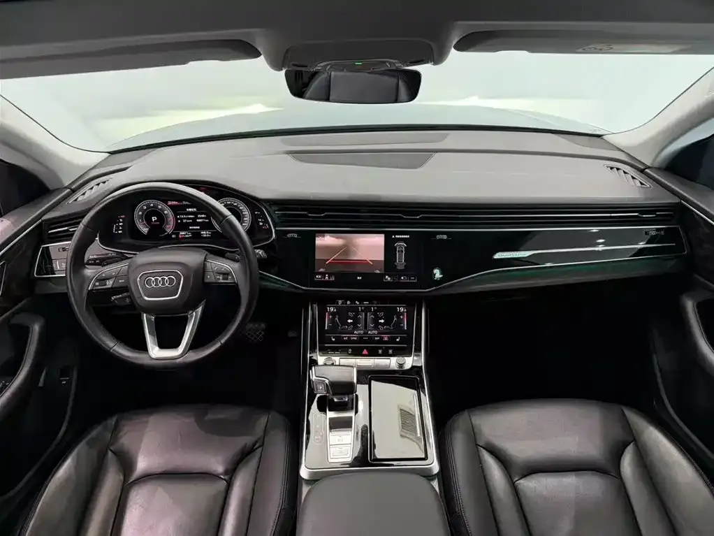 Audi Q8 2022 из CN, фото 8