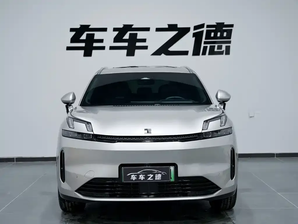 Lynk & Co 08 EM-P 2024 из CN, фото 2