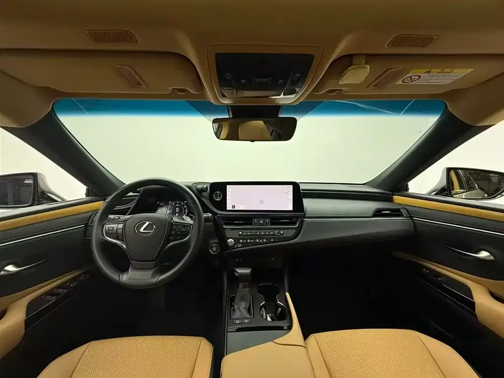 Lexus ES 2023 из CN, фото 4