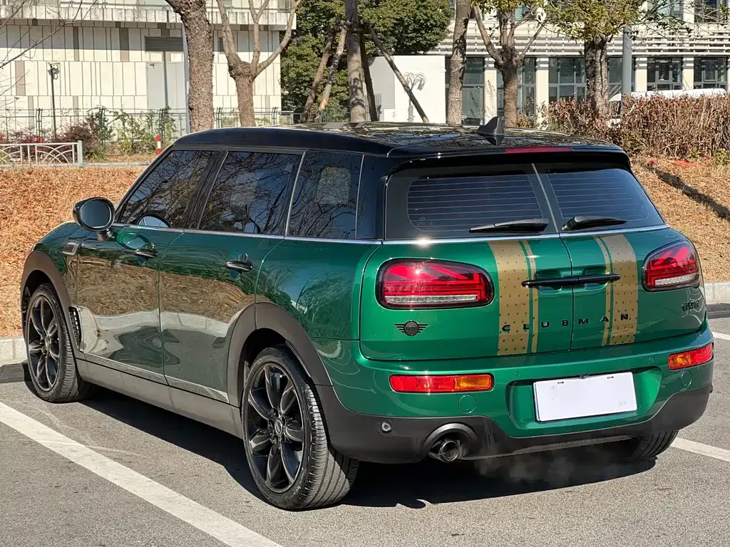 MINI Clubman — фото 7