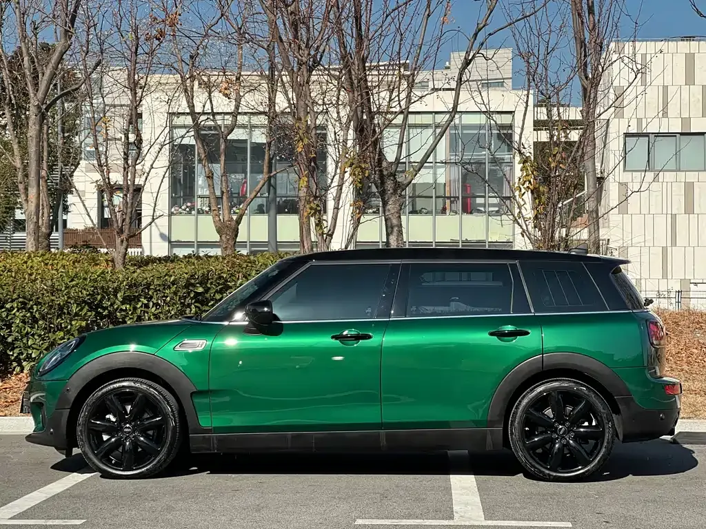 MINI Clubman — фото 6