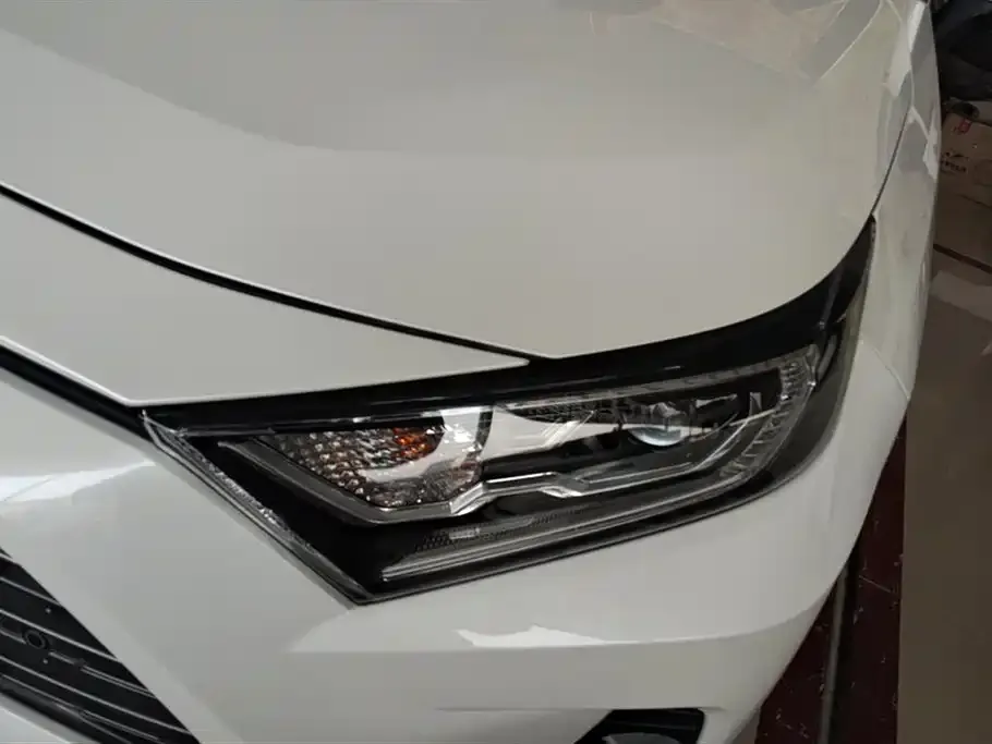 Toyota RAV4 2021 из CN, фото 10