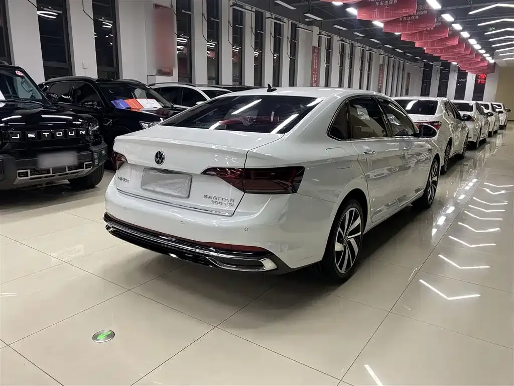 Volkswagen Sagitar 2022 из CN, фото 4