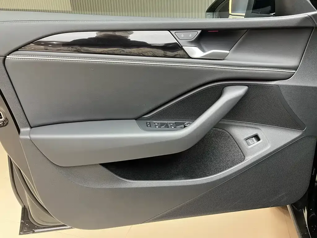 Volkswagen Magotan 2025 из CN, фото 9