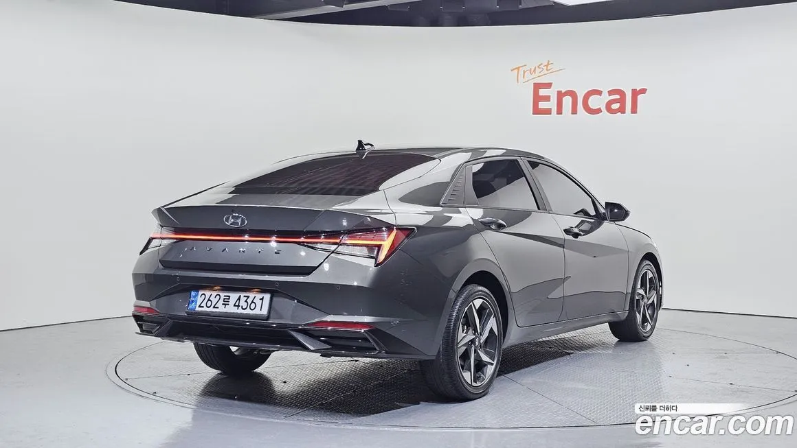 Hyundai AVANTE — фото 2