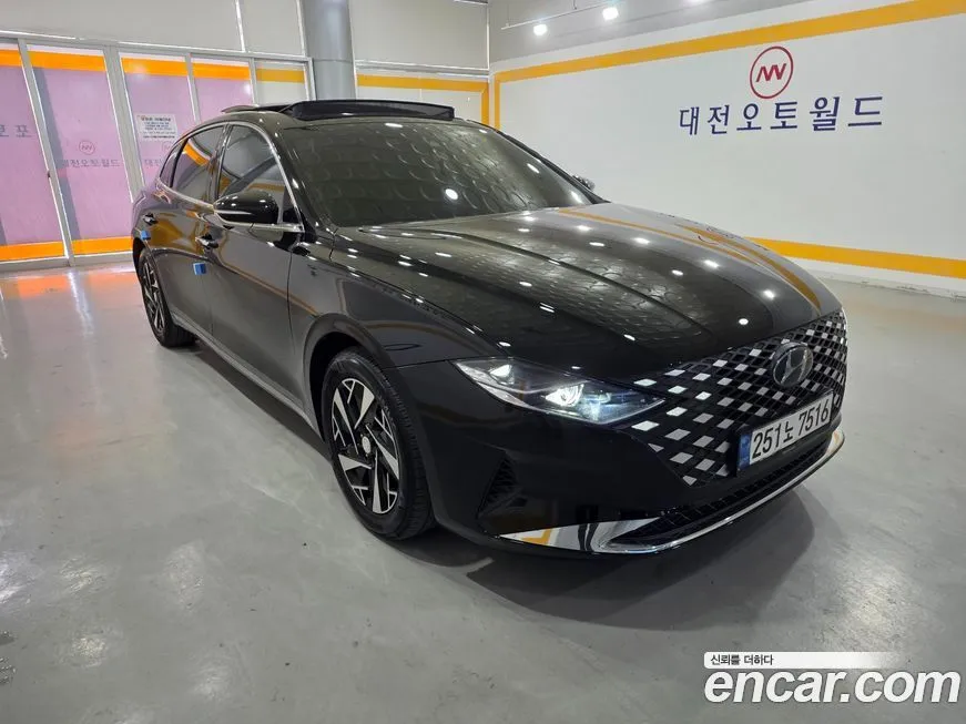 Hyundai Grandeur 2022 из KR, фото 3