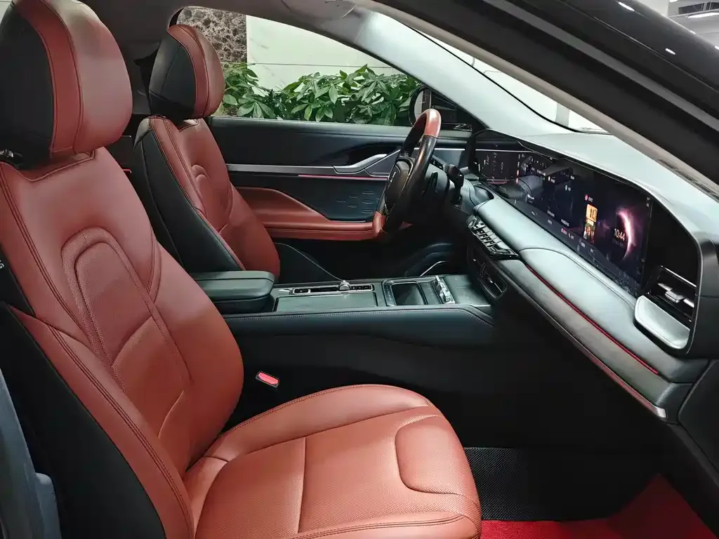 Lincoln Z 2024 из CN, фото 10