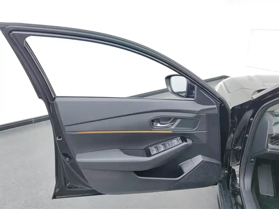 Honda Accord 2023 из CN, фото 8