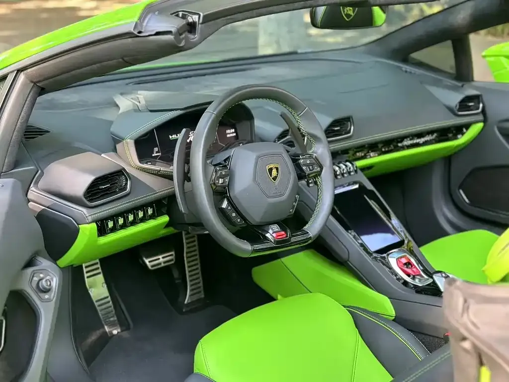 Lamborghini Huracan — фото 7