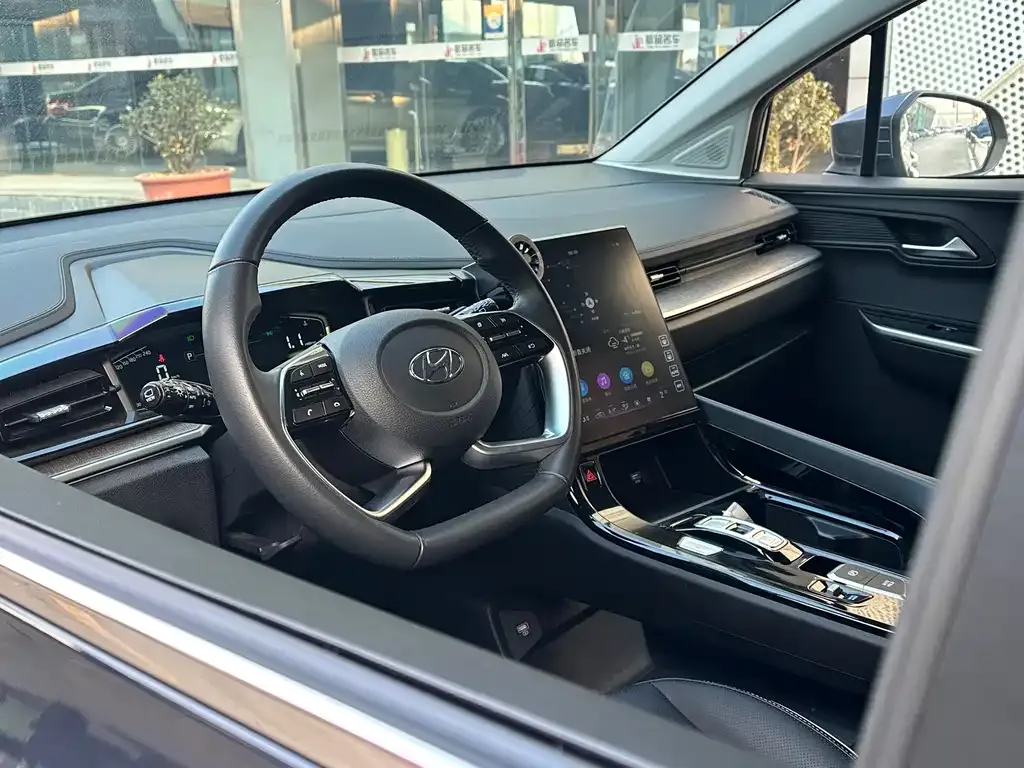Hyundai Custo 2024 из CN, фото 3
