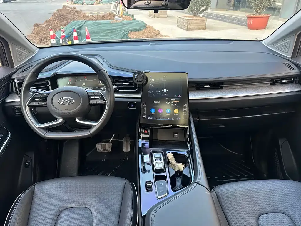 Hyundai Custo 2024 из CN, фото 4