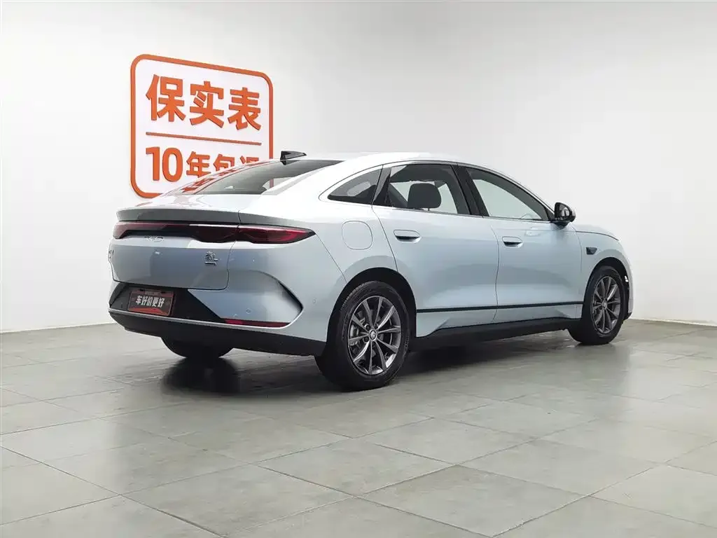 BYD Qin L — фото 7