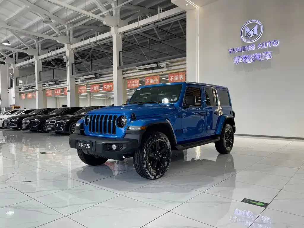 Jeep Wrangler 2023 из CN, фото 1