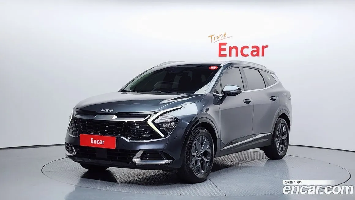 Kia Sportage — фото 1