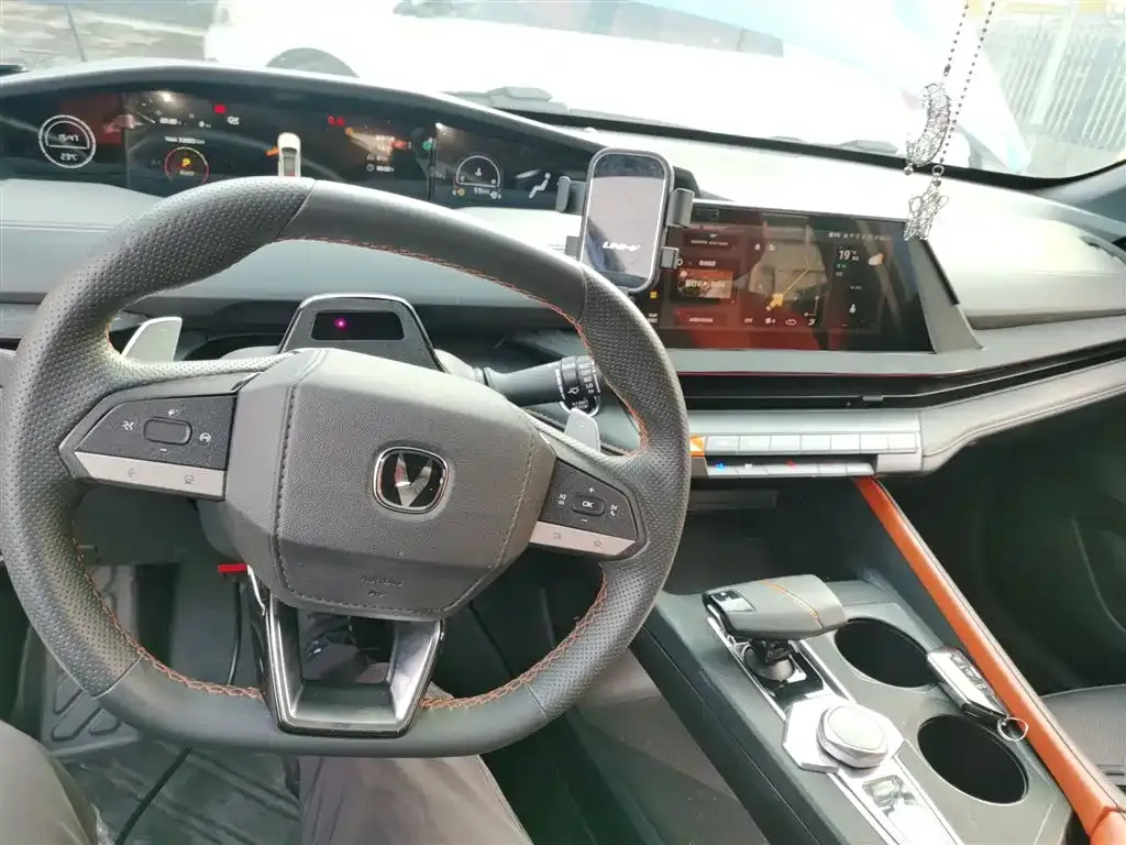 Changan UNI-V 2023 из CN, фото 10