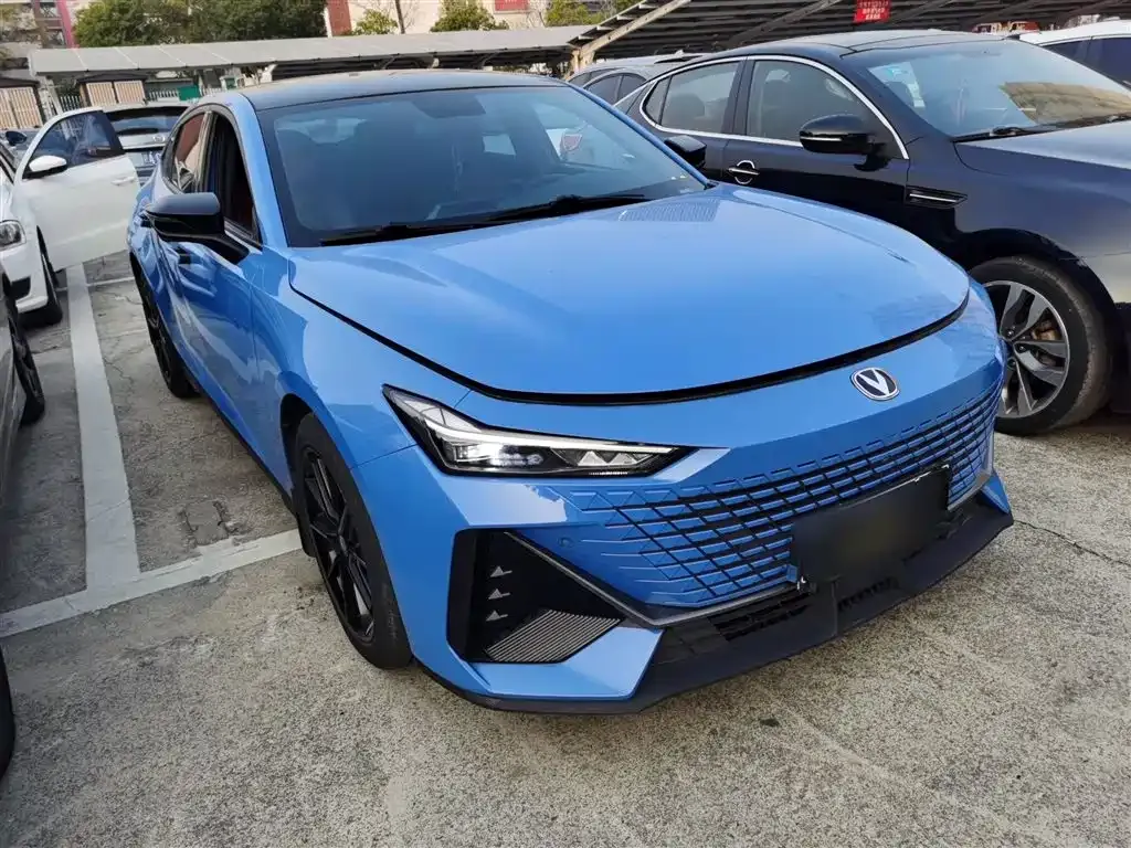 Changan UNI-V 2023 из CN, фото 4