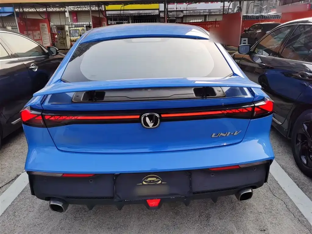 Changan UNI-V 2023 из CN, фото 6