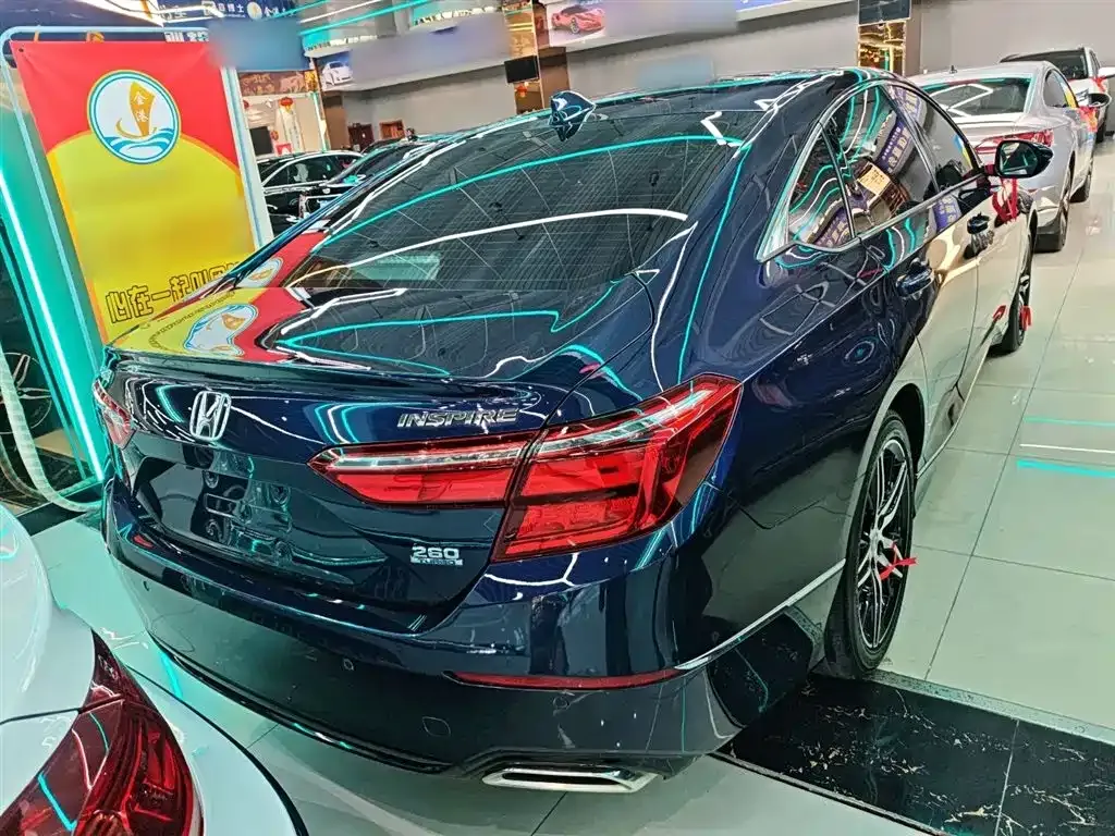 Honda Inspire — фото 5