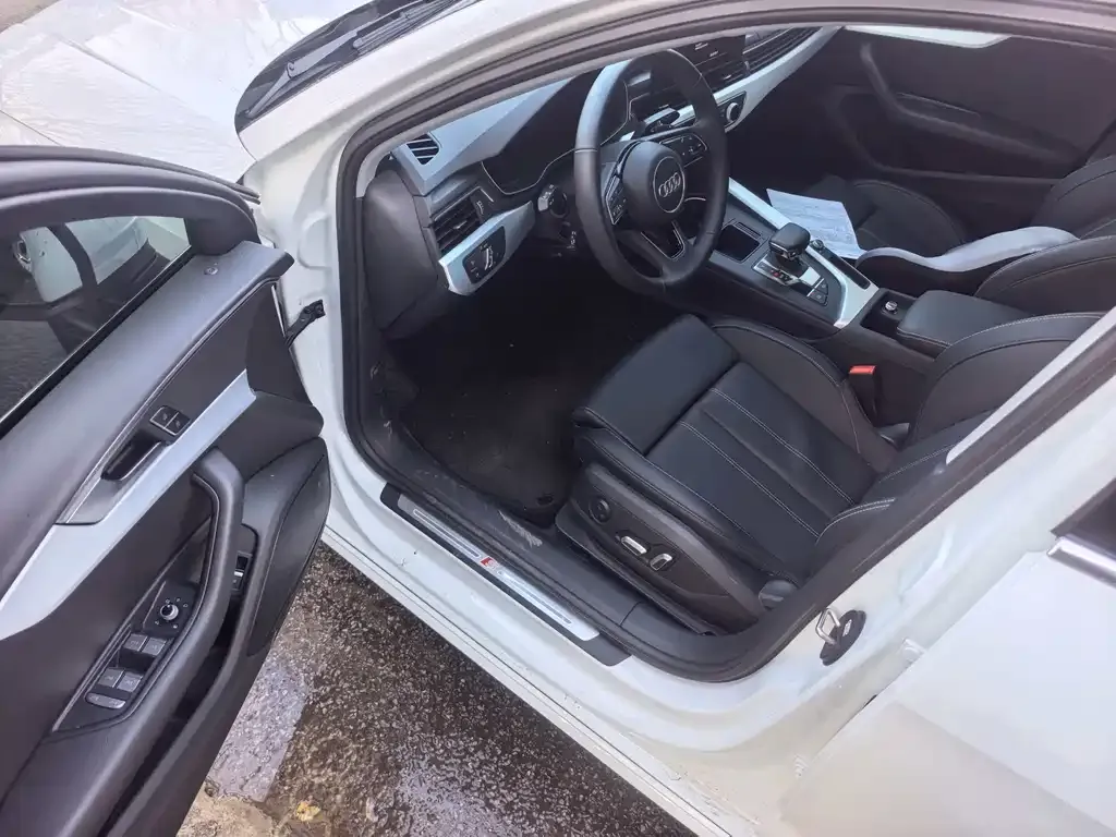 Audi A4L 2025 из CN, фото 5