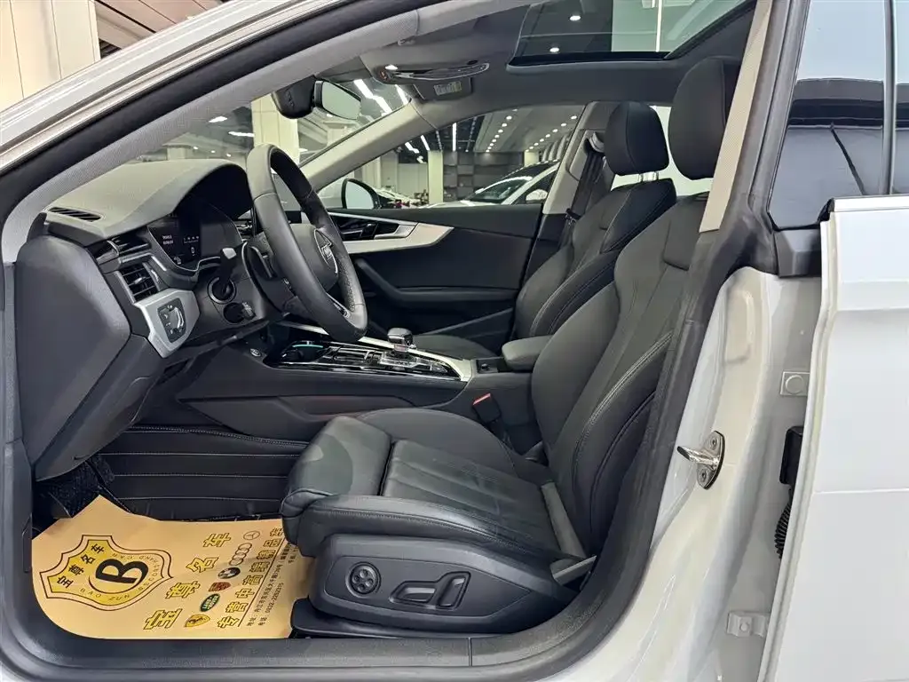 Audi A5 (Import) 2024 из CN, фото 9