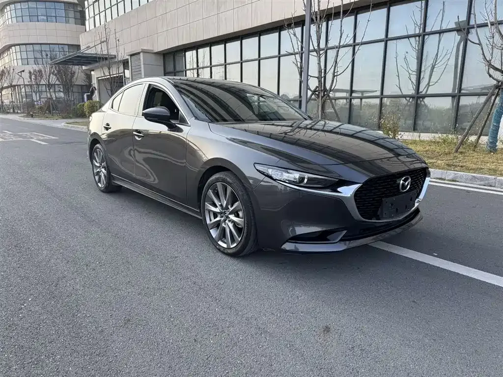 Mazda 3 Axela — фото 8