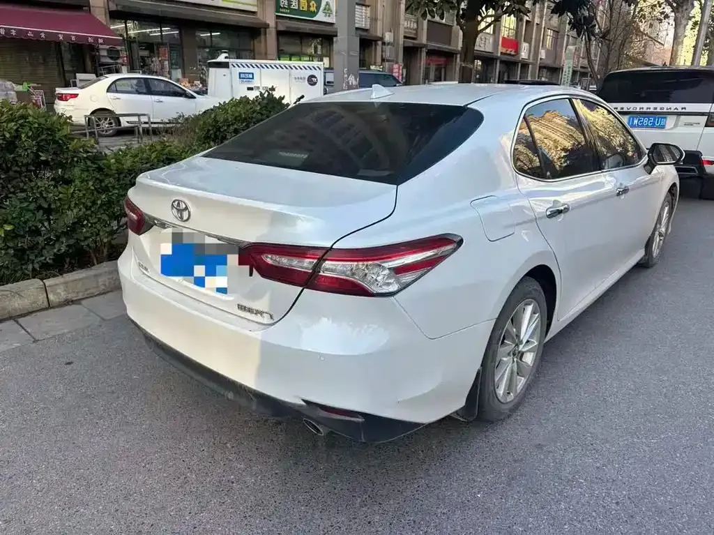 Toyota Camry 2023 из CN, фото 9