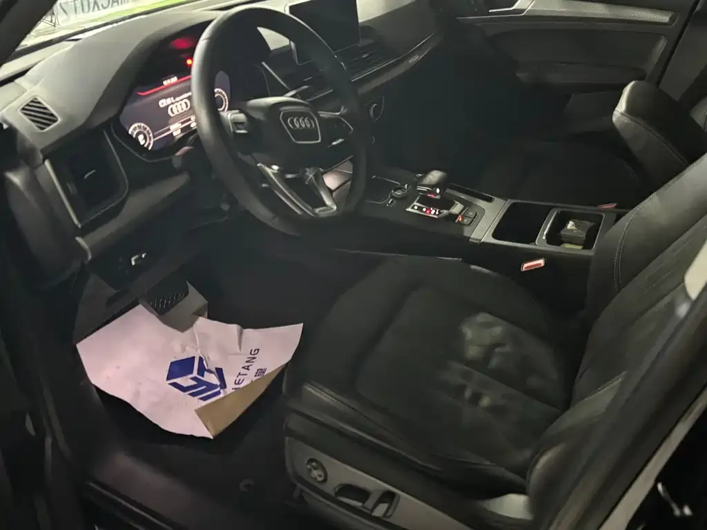 Audi Q5L 2021 из CN, фото 9