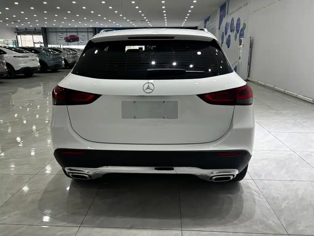 Mercedes-Benz GLA — фото 7