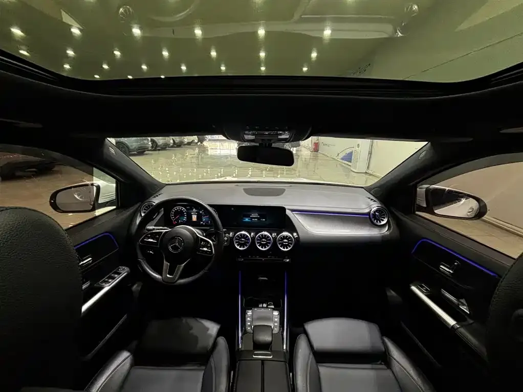 Mercedes-Benz GLA — фото 6