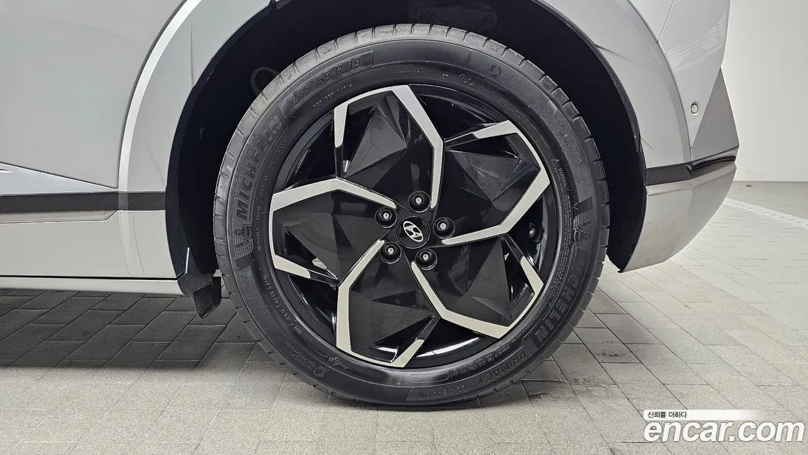 Hyundai Ioniq5 — фото 8
