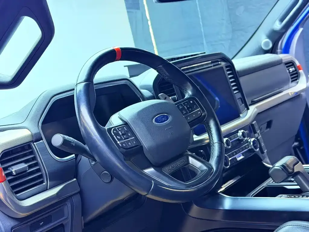 Ford F-150 Raptor — фото 8