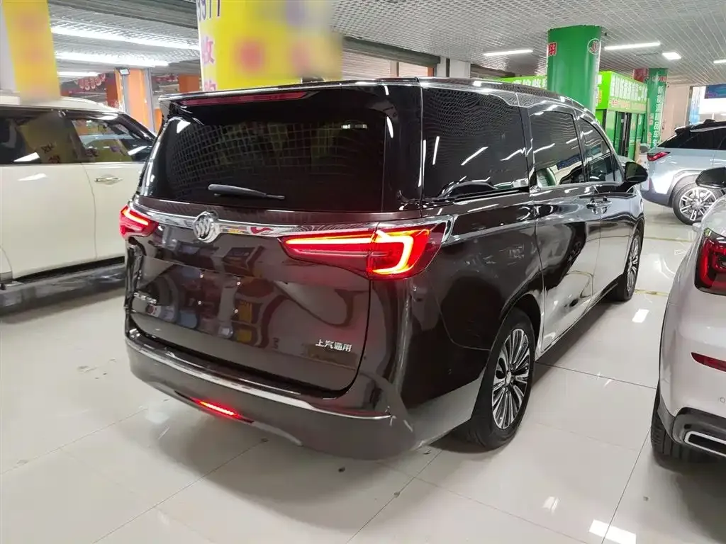 Buick GL8 2021 из CN, фото 5