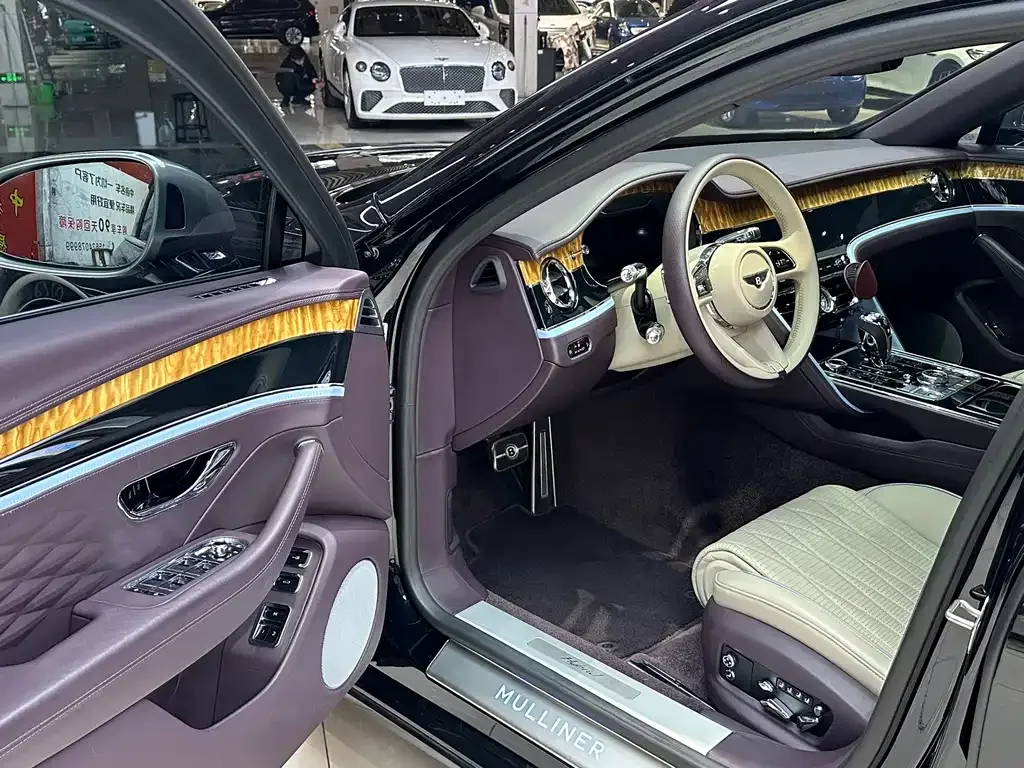 Bentley Flying Spur PHEV 2022 из CN, фото 6