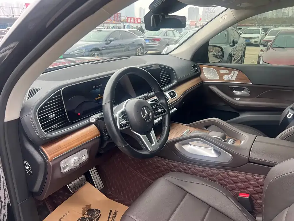 Mercedes-Benz GLS 2023 из CN, фото 8