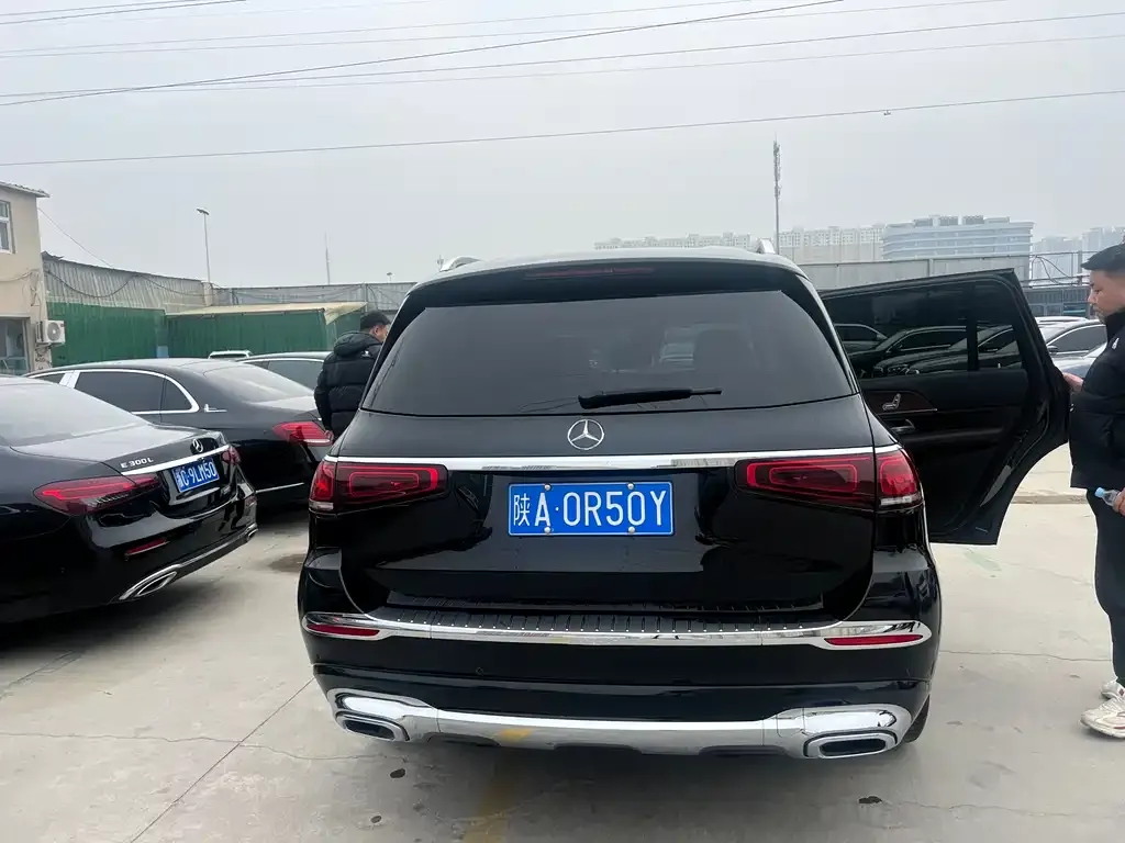 Mercedes-Benz GLS 2023 из CN, фото 4