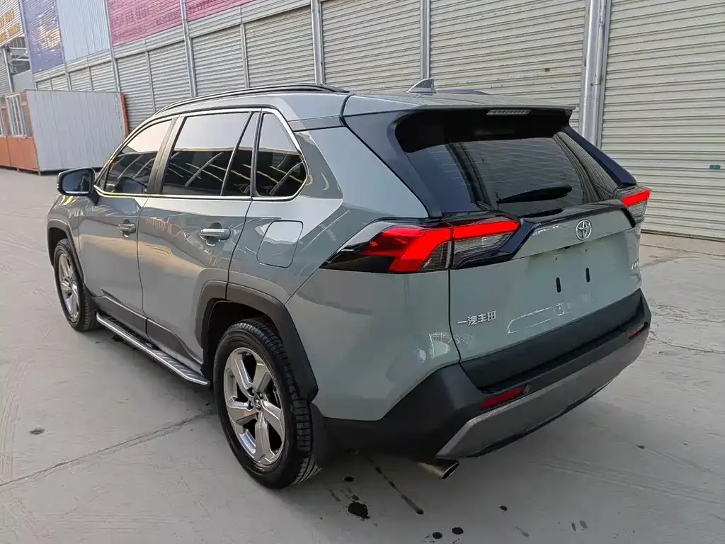 Toyota RAV4 2021 из CN, фото 3
