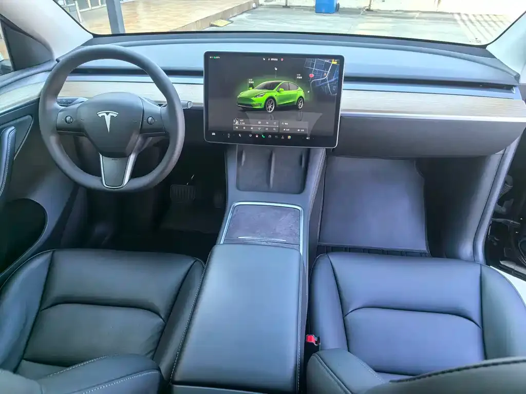 Tesla Model Y 2023 из CN, фото 8