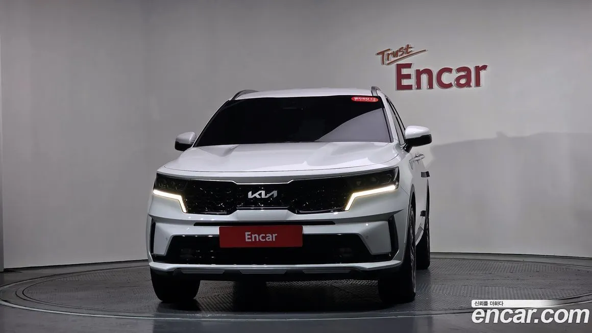 Kia Sorento — фото 3