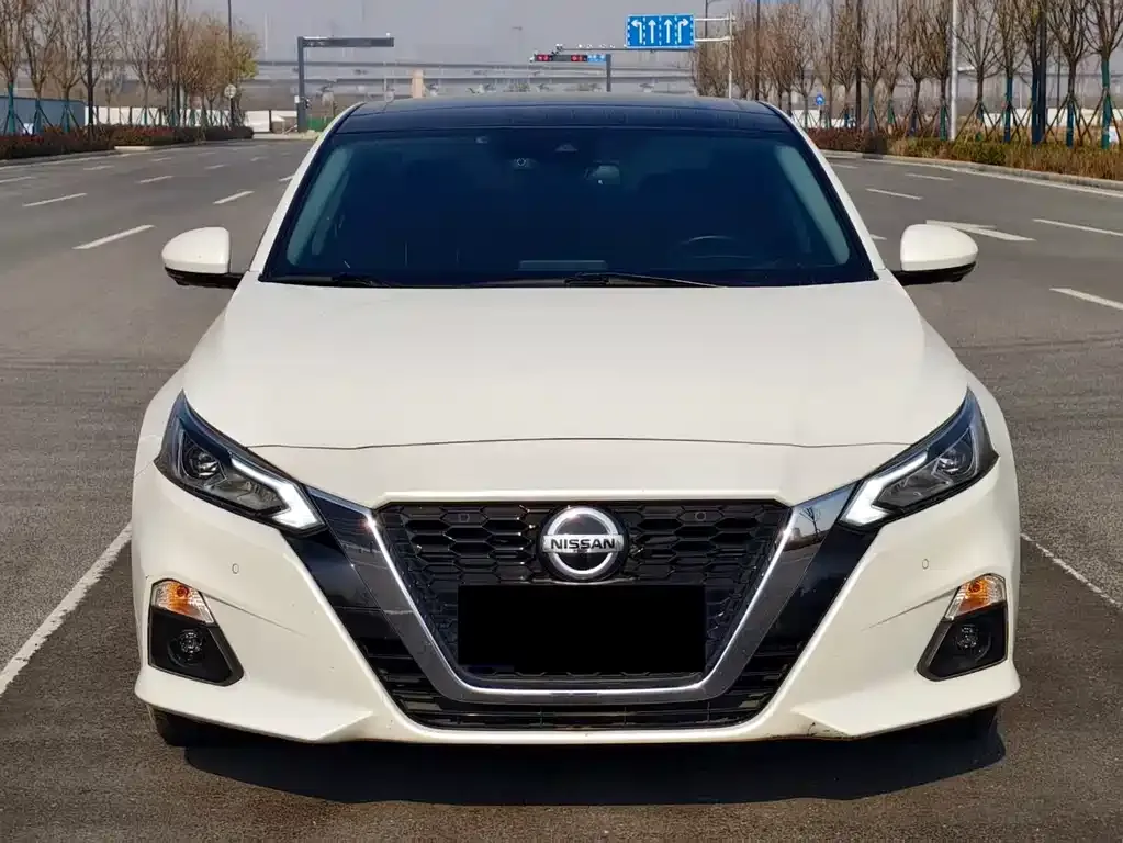 Nissan Teana 2022 из CN, фото 2