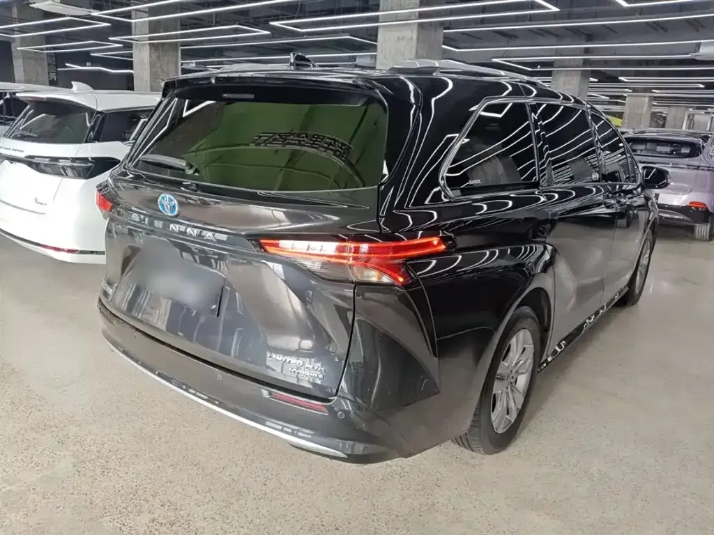 Toyota Sienna 2022 из CN, фото 5