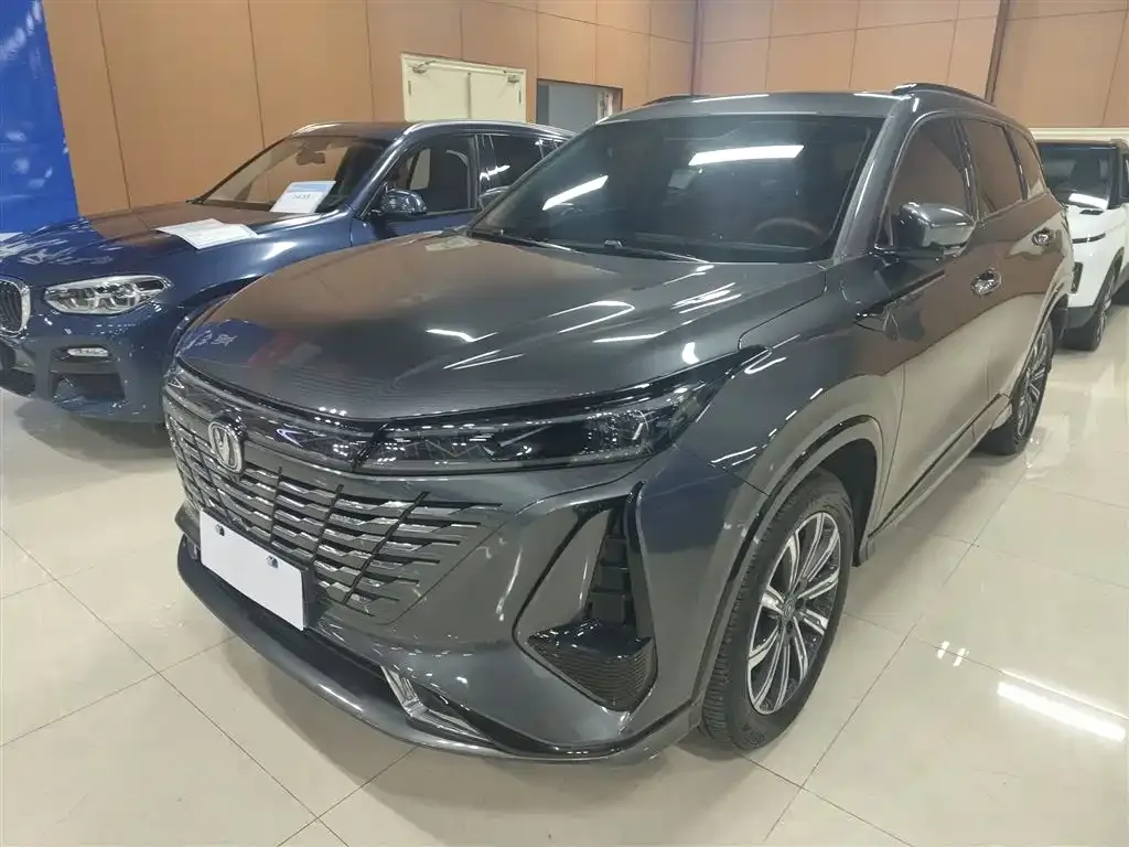 Changan CS75PLUS — фото 6