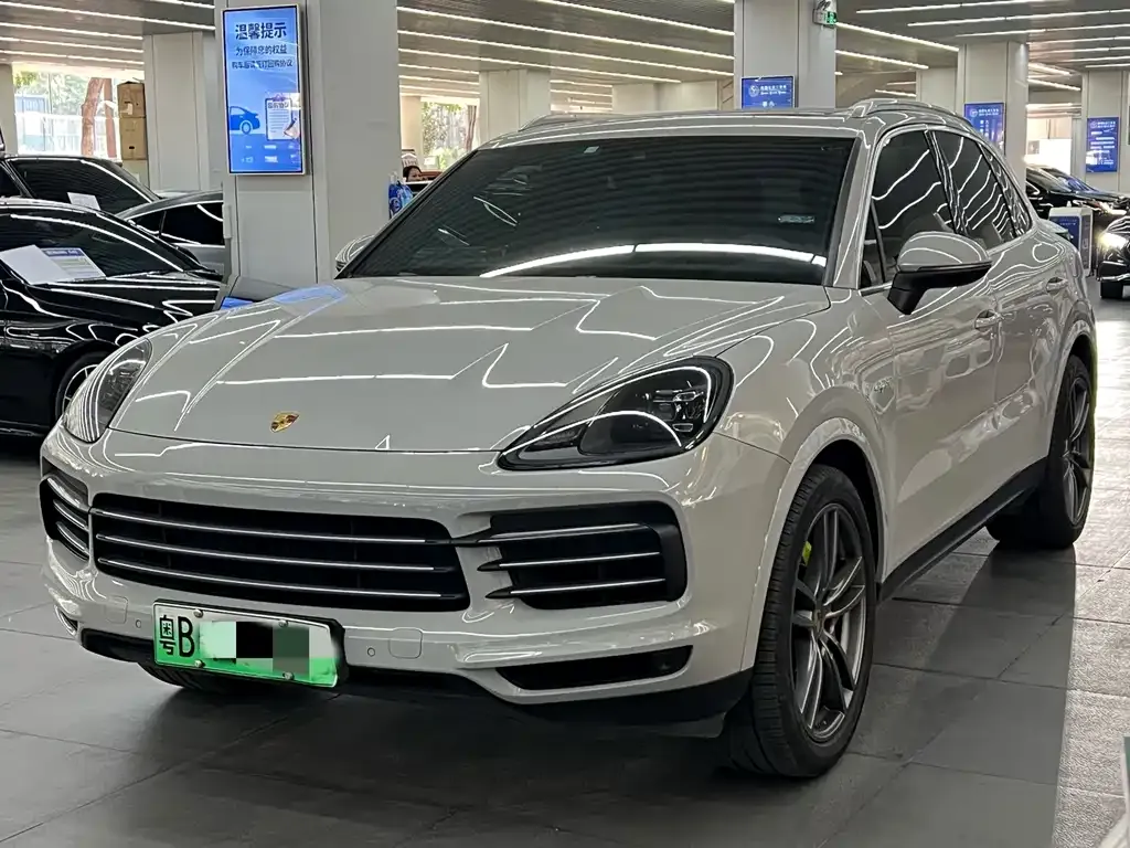 Porsche Cayenne Hybrid