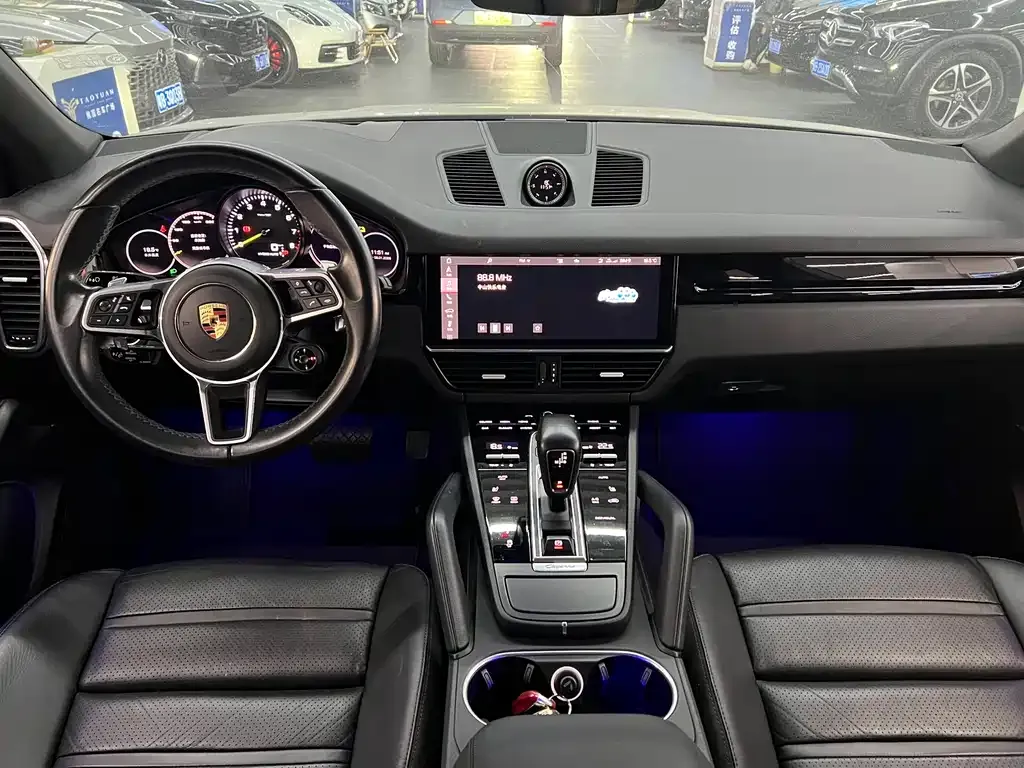 Porsche Cayenne Hybrid 2021 из CN, фото 6